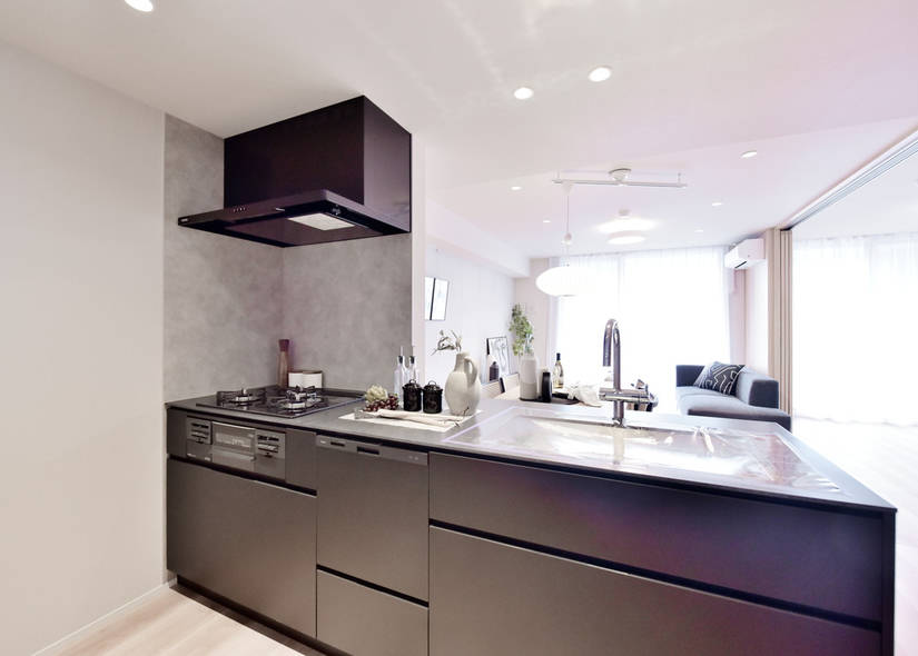 Riverside Kyoto Mansion