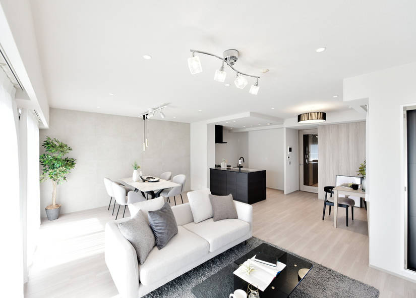 Laurel Tor Square Room 1304