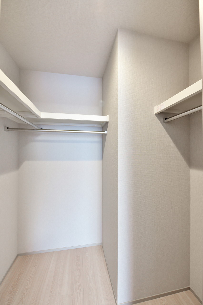 Wellith Uehommachi Laurel Tower