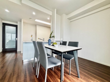 Senri Chuo Air Hills