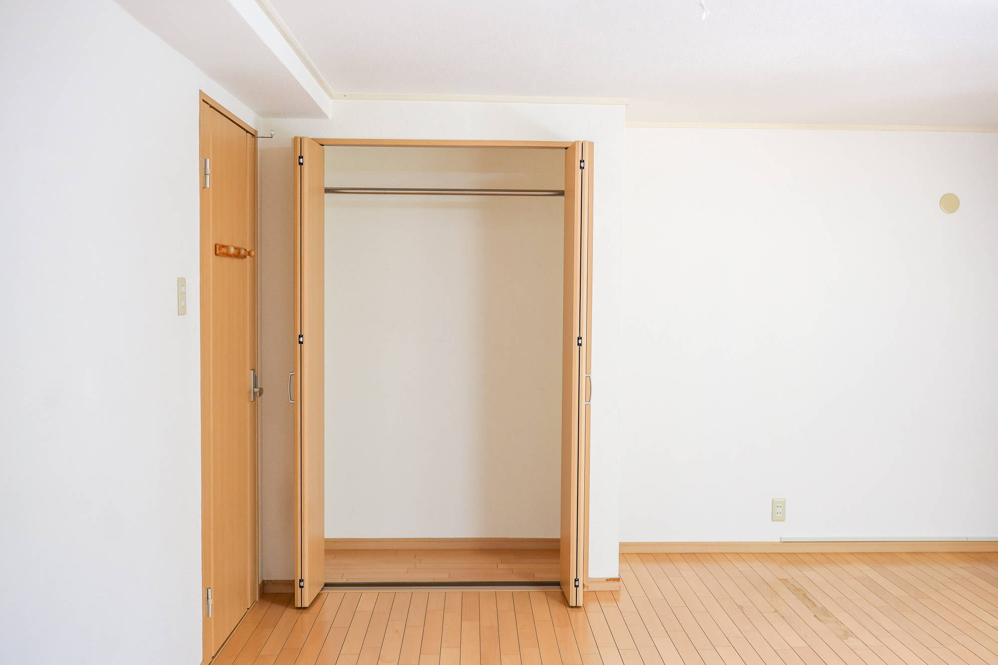 Dai-3 Sky Mansion Kitano Room 302