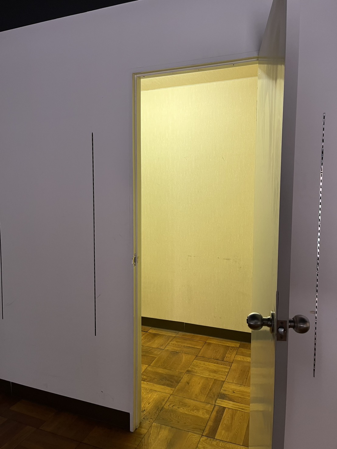 Kaycee Court Room 207